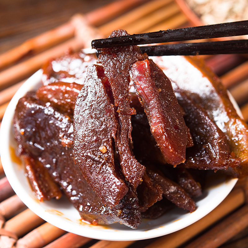 Hand-torn duck meat jerky